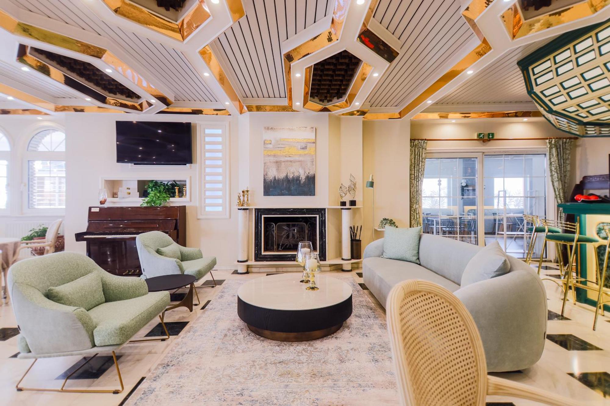 Hotel Strass ปาราเลียกาเตอรีนิส ภายนอก รูปภาพ