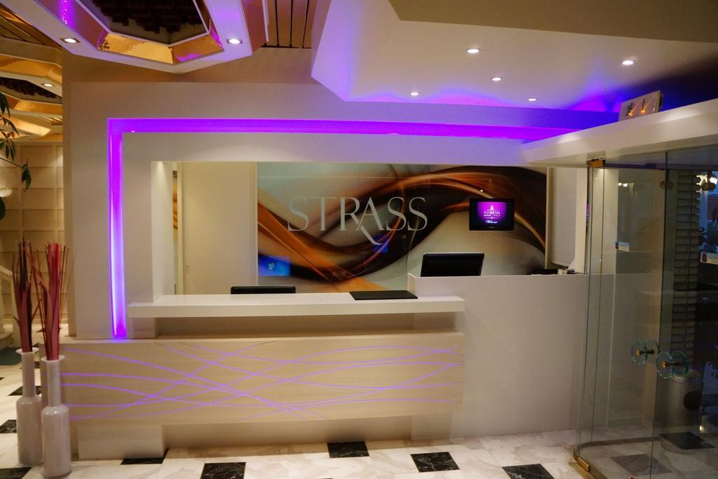 Hotel Strass ปาราเลียกาเตอรีนิส ภายนอก รูปภาพ