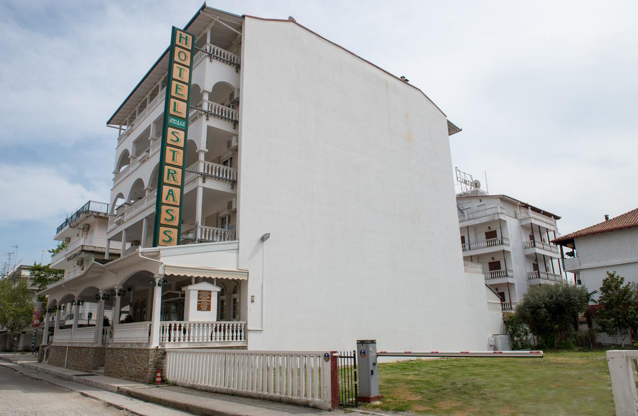 Hotel Strass ปาราเลียกาเตอรีนิส ภายนอก รูปภาพ
